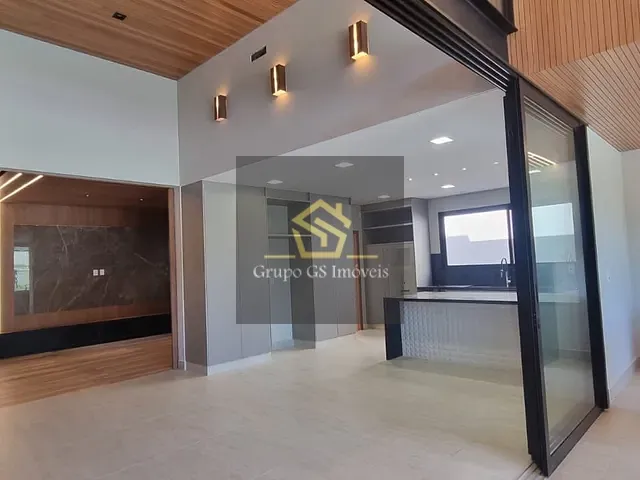 Casa com 1000m² 4 quartos e 6 banheiros, à venda, no bairro Observatório em Vinhedo