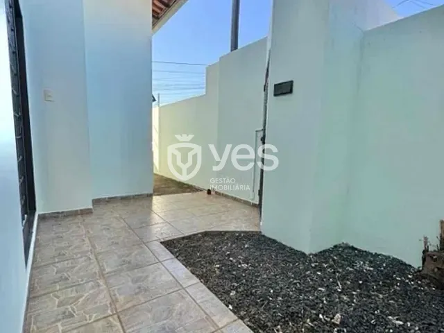 Casa com 150m² 3 quartos e 2 banheiros, à venda, no bairro Vila Estância em Araxá