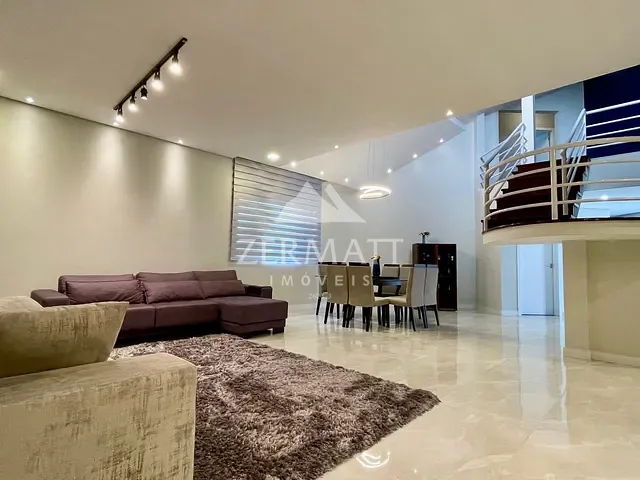 Casa 4 quartos e 5 banheiros, para alugar, no bairro Vorstadt em Blumenau