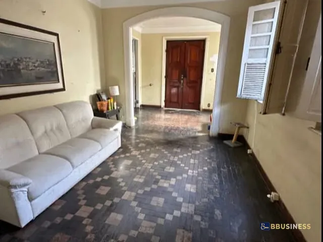Casa 5 quartos e 3 banheiros, à venda, no bairro Centro em Campos dos Goytacazes