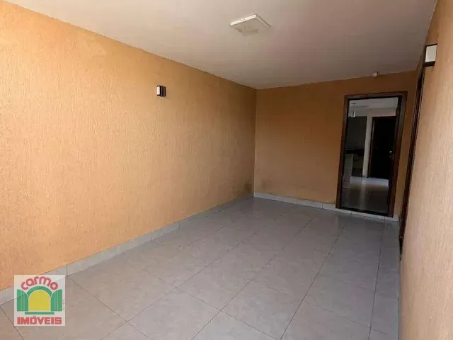Casa com 177m² 3 quartos e 2 banheiros, para alugar, no bairro Vila Brasil em Anápolis