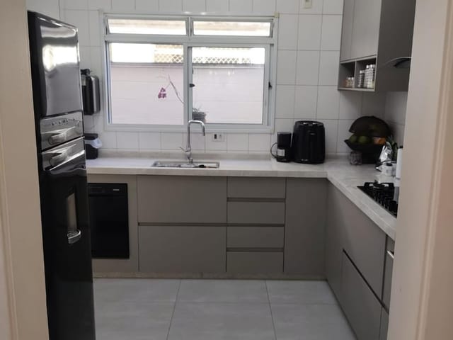 Casa com 238m² 4 quartos e 3 banheiros, à venda, no bairro Vila Mogilar em Mogi das Cruzes