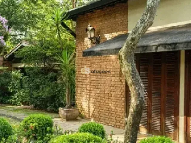 Casa com 1500m² 3 quartos e 2 banheiros, à venda ou para alugar, no bairro Campo Belo em São Paulo