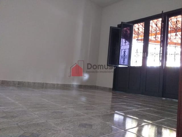 Casa com 295m², à venda, no bairro Vila Rica em Pindamonhangaba