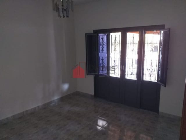 Casa com 295m², à venda, no bairro Vila Rica em Pindamonhangaba