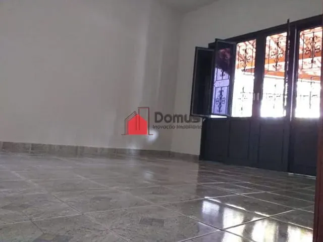 Casa com 295m², à venda, no bairro Vila Rica em Pindamonhangaba
