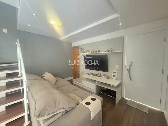 Casa com 120m² 3 quartos e 3 banheiros, à venda, no bairro Chácara Pavoeiro em Cotia