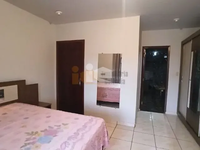 Casa com 288m² 3 quartos e 2 banheiros, à venda, no bairro Sn em Rolândia