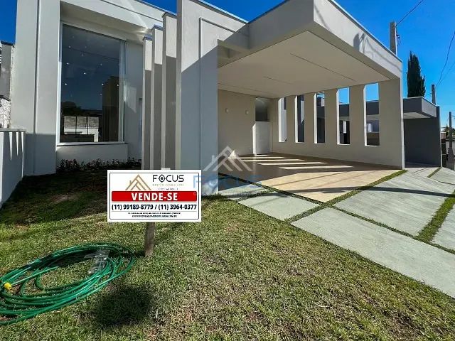 Casa com 250m² 3 quartos e 3 banheiros, à venda, no bairro Distrito Jacaré em Itupeva