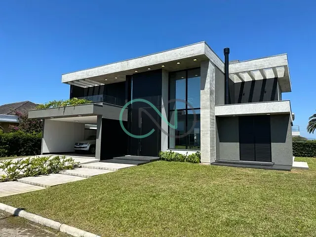 Casa com 600m² 4 quartos e 4 banheiros, à venda, no bairro Atlântida-Sul em Xangri-Lá