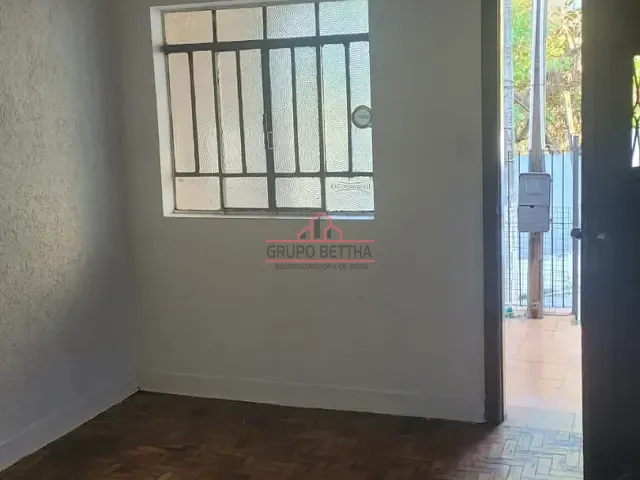 Casa com 160m² 2 quartos e 1 banheiro, à venda, no bairro Centro em Barueri