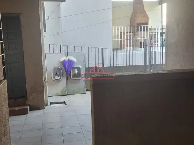 Casa com 160m² 2 quartos e 1 banheiro, à venda, no bairro Centro em Barueri