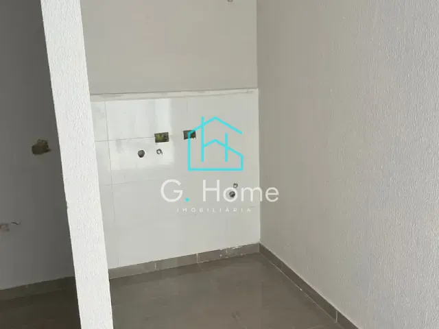 Casa com 150m² 3 quartos e 2 banheiros, à venda, no bairro Columbia em Londrina