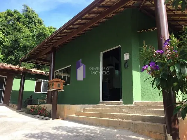Casa com 320m² 2 quartos e 1 banheiro, à venda, no bairro Várzea das Moças em São Gonçalo