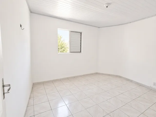 Casa 2 quartos e 1 banheiro, para alugar, no bairro Vila Gustavo em São Paulo