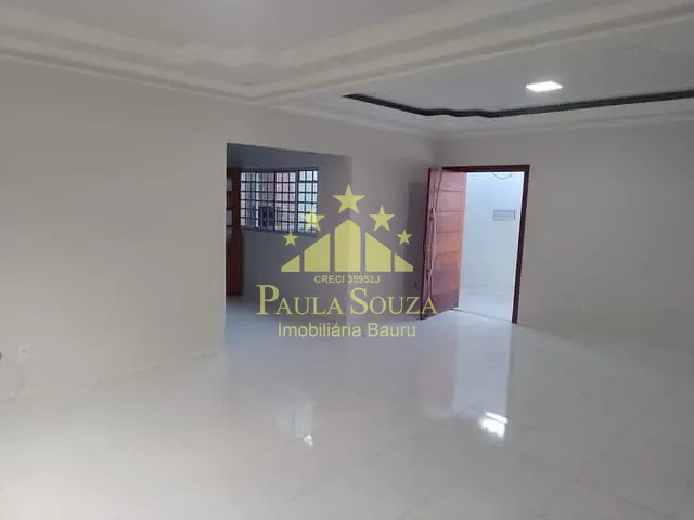 Casa com 575m² 3 quartos e 4 banheiros, à venda ou para alugar, no bairro Samambaia Parque Residencial em Bauru
