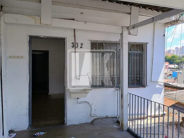 Casa com 255m² 1 quarto e 1 banheiro, à venda, no bairro Vila Palmares em Santo André