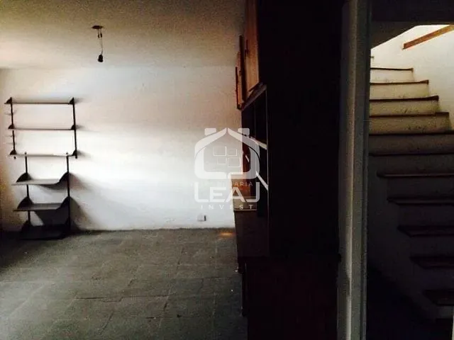 Casa com 710m² 4 quartos e 6 banheiros, à venda, no bairro Parque Maria Helena em São Paulo