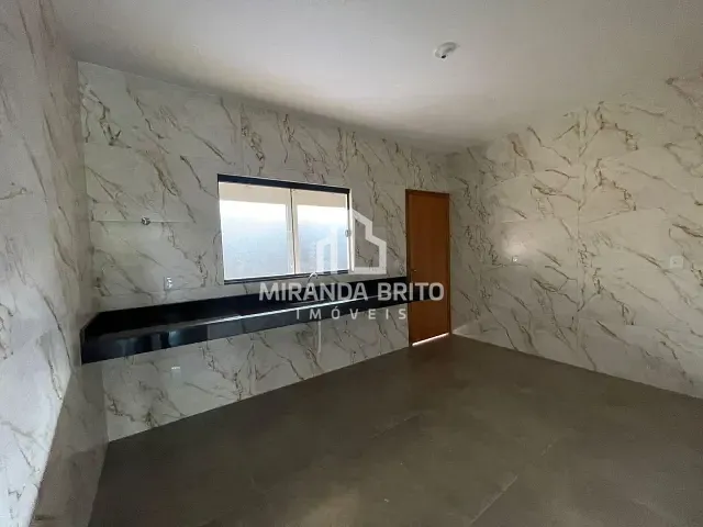 Casa 3 quartos e 2 banheiros, à venda, no bairro Jardim Tropical em Aparecida de Goiânia
