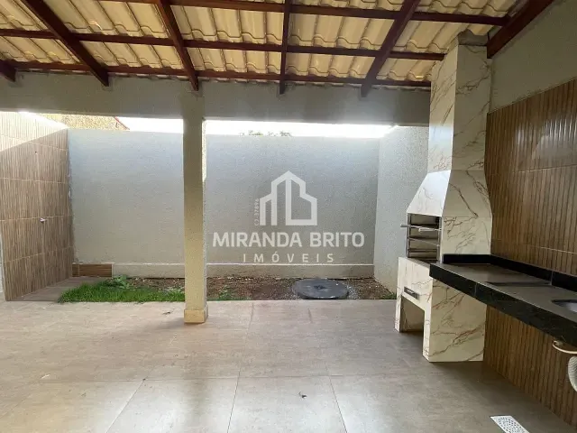 Casa 3 quartos e 2 banheiros, à venda, no bairro Jardim Tropical em Aparecida de Goiânia
