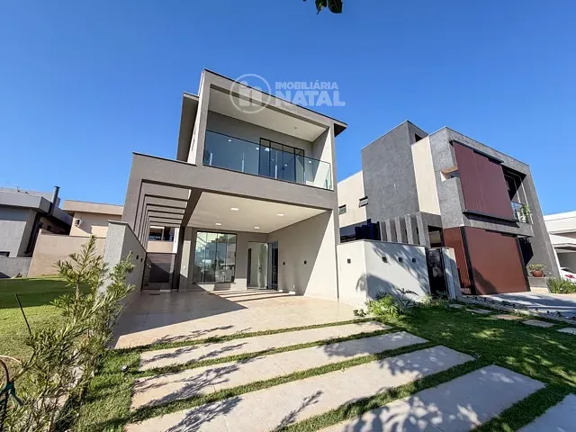 Casa com 260m² 3 quartos e 4 banheiros, à venda ou para alugar, no bairro Gleba Ribeirão Limeiro em Londrina
