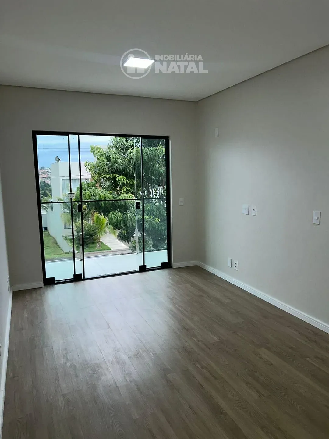 Casa, 3 quartos, 230 m² - Foto 4