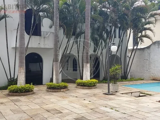 Casa com 793m² 5 quartos e 7 banheiros, à venda ou para alugar, no bairro Interlagos em São Paulo