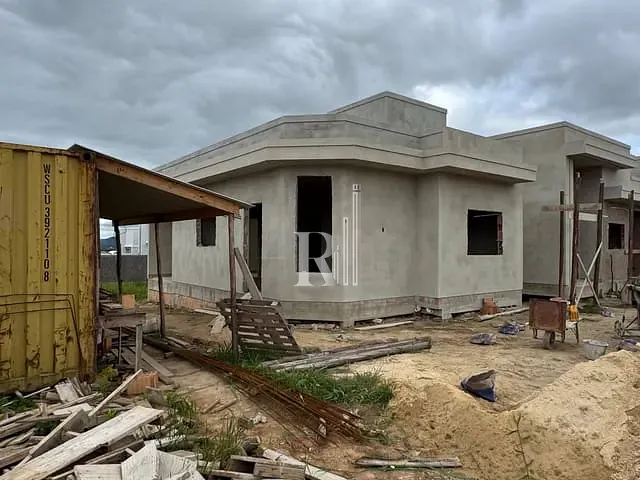 Casa 2 quartos e 2 banheiros, à venda, no bairro Areião em Canelinha