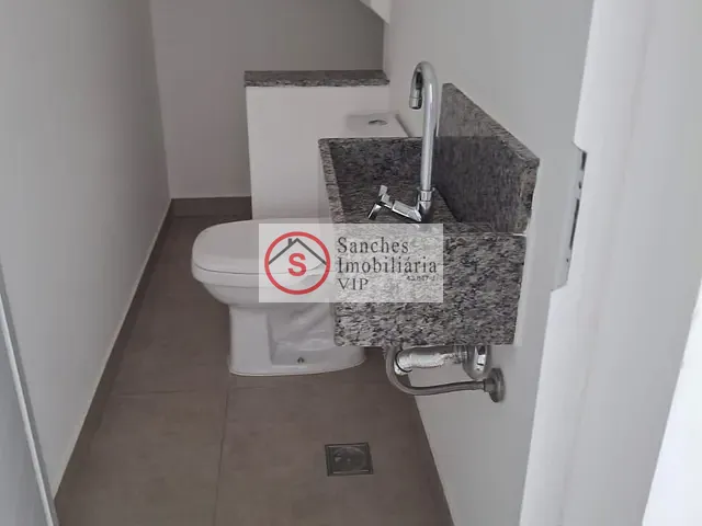 Casa 2 quartos e 2 banheiros, para alugar, no bairro Vila Lúcia em São Paulo