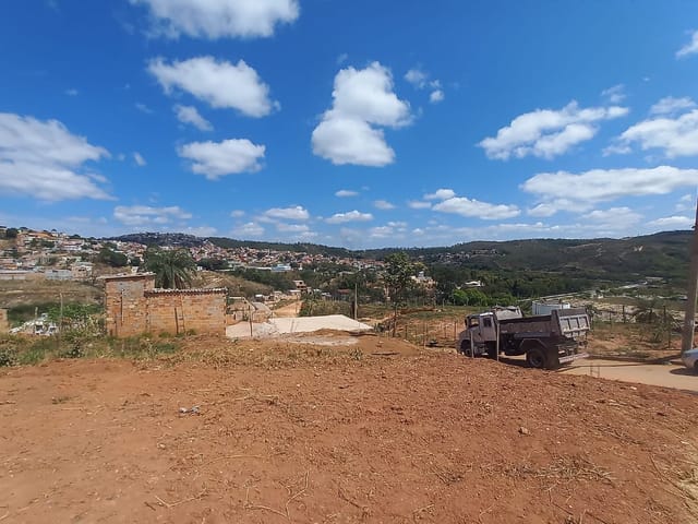 Terreno com 200m², à venda, no bairro Ribeiro de Abreu em Belo Horizonte