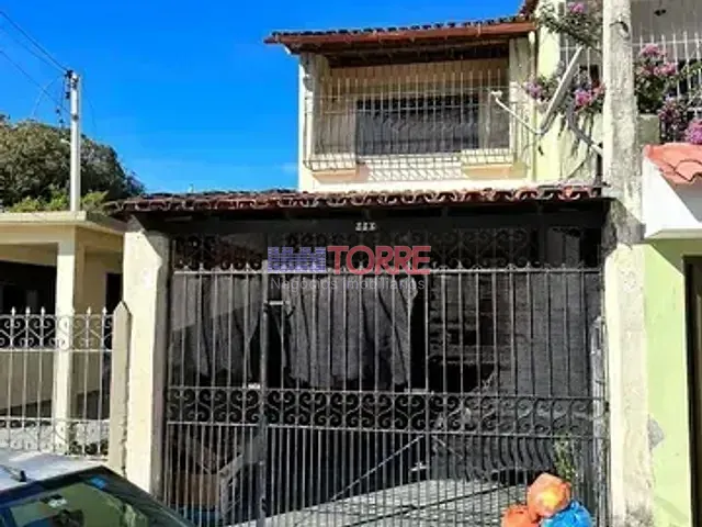 Casa com 167m² 3 quartos e 2 banheiros, à venda, no bairro Pontal em Ilhéus
