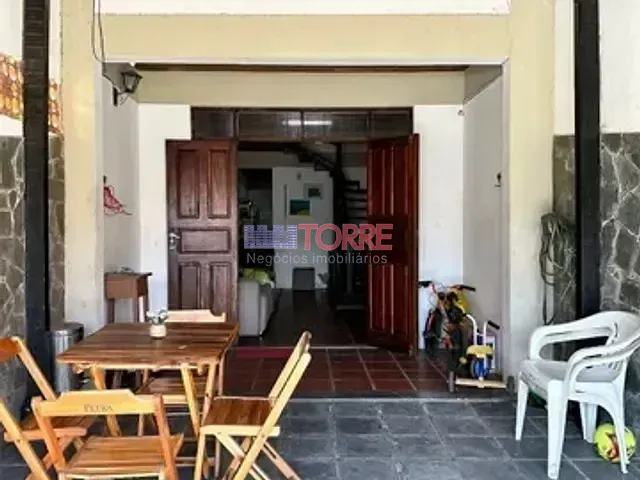Casa com 167m² 3 quartos e 2 banheiros, à venda, no bairro Pontal em Ilhéus