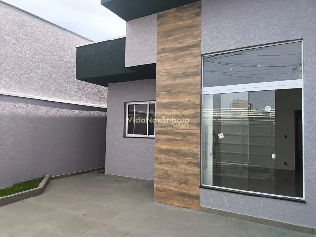 Casa com 175m² 3 quartos e 3 banheiros, à venda, no bairro Nova Cerejeira em Atibaia