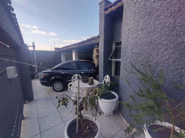 Casa com 235m² 3 quartos e 3 banheiros, à venda, no bairro Jardim Santa Ursula em Aguaí