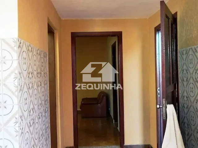Casa com 250m² 2 quartos e 1 banheiro, à venda, no bairro Vila Yolanda em Osasco