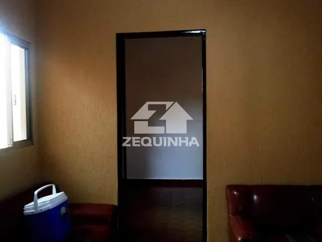 Casa com 250m² 2 quartos e 1 banheiro, à venda, no bairro Vila Yolanda em Osasco