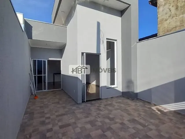 Casa 2 quartos e 2 banheiros, à venda, no bairro Jardim Jacyra em Bauru
