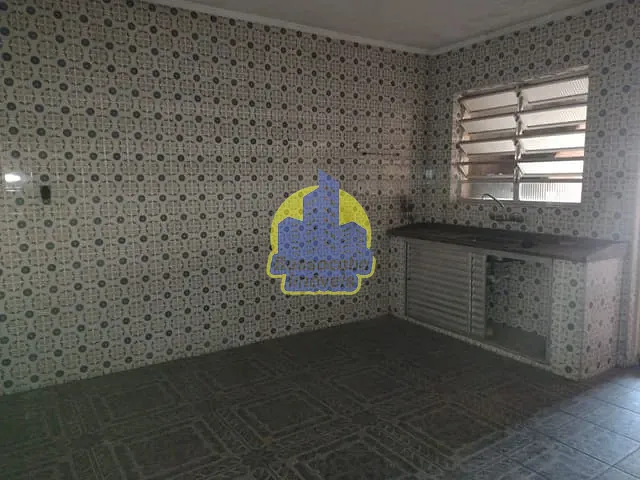 Casa com 400m² 3 quartos e 2 banheiros, à venda ou para alugar, no bairro Vila Campesina em Osasco