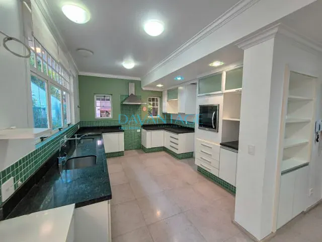 Casa com 800m² 4 quartos e 7 banheiros, à venda ou para alugar, no bairro Lapa em São Paulo