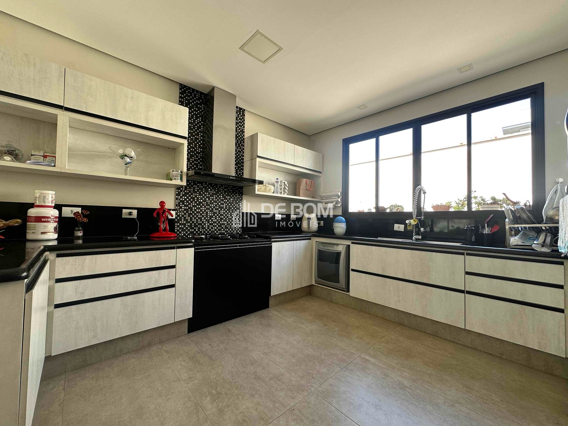 Casa à venda com 3 quartos, 2400m² - Foto 13