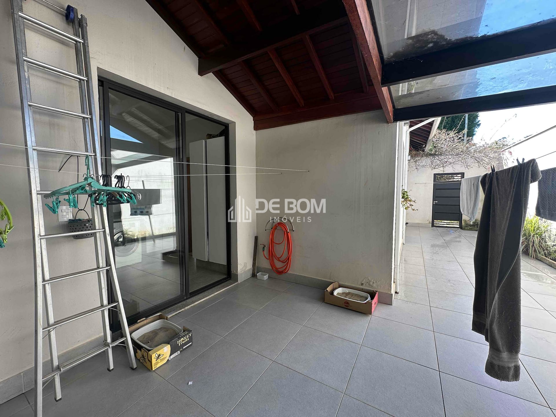 Casa à venda com 3 quartos, 2400m² - Foto 23
