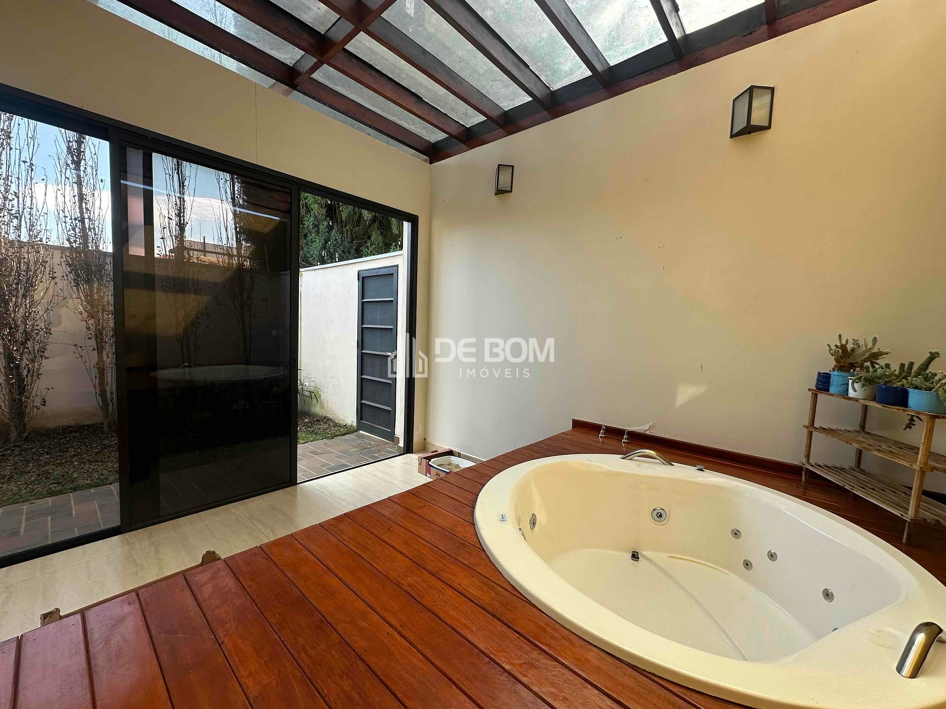 Casa à venda com 3 quartos, 2400m² - Foto 37