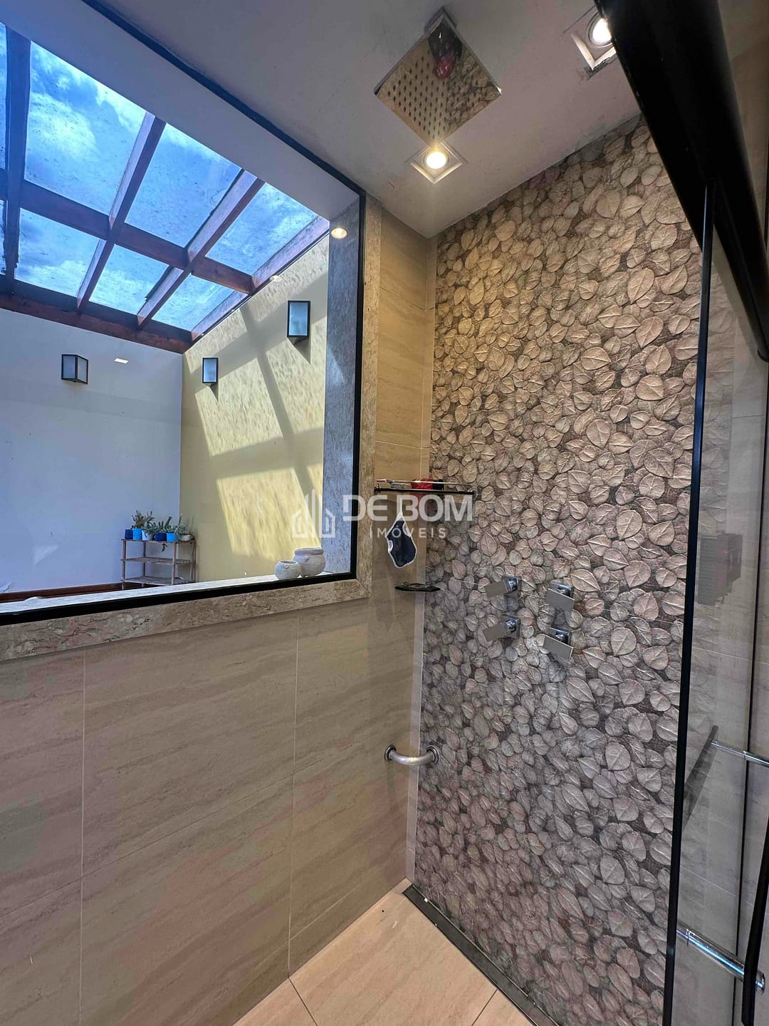 Casa à venda com 3 quartos, 2400m² - Foto 42