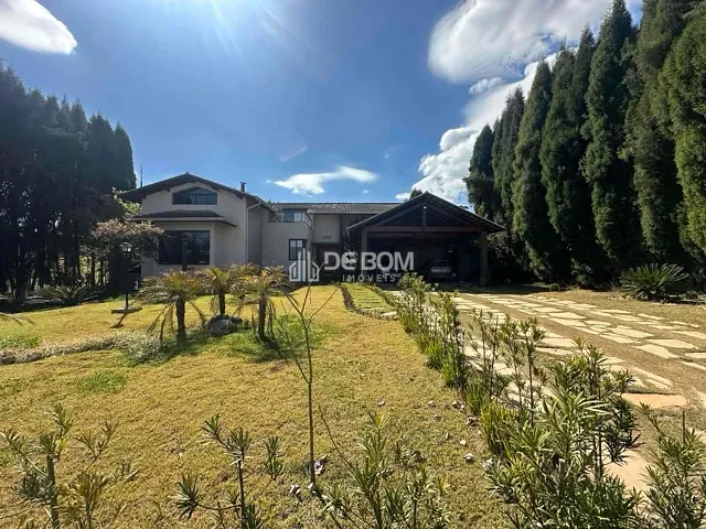 Casa 3 quartos e 5 banheiros, à venda, no bairro Residencial e Industrial Campo Alegre em Poços de Caldas