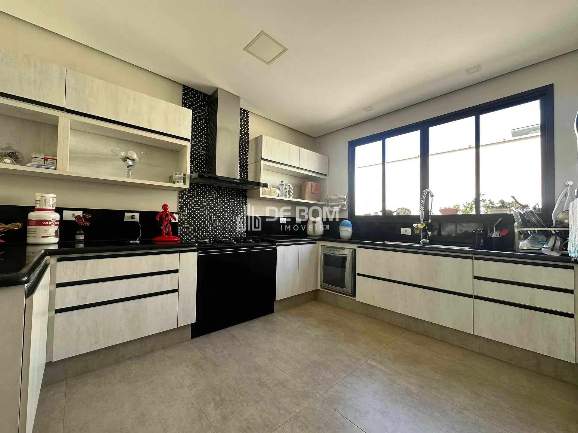 Casa, 3 quartos, 2400 m² - Foto 13