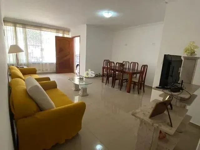Casa 3 quartos e 2 banheiros, à venda, no bairro Vila Monumento em São Paulo