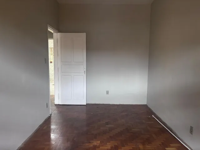 Casa 3 quartos e 2 banheiros, para alugar, no bairro Vila Rosália em Guarulhos
