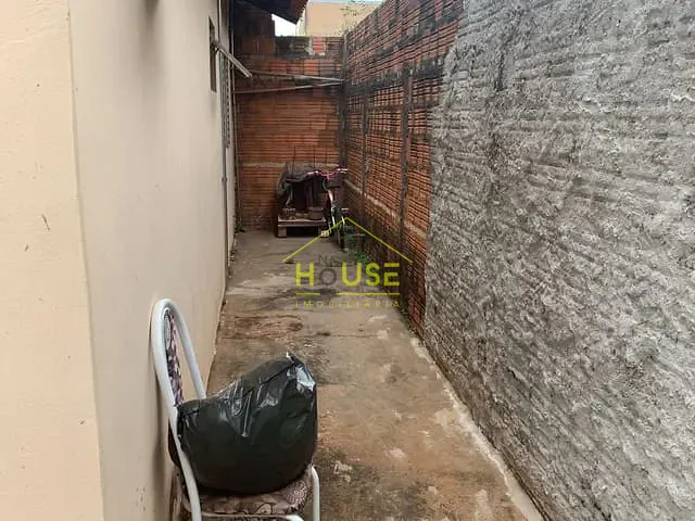 Casa com 222m², à venda, no bairro Jardim Marim em Votuporanga
