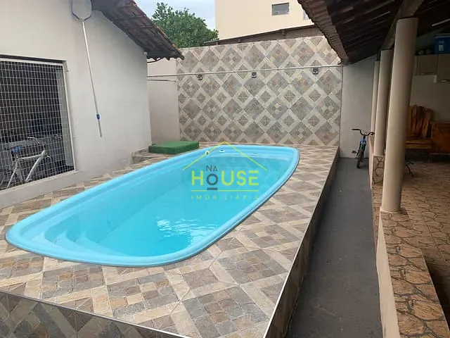 Casa 4 quartos e 2 banheiros, à venda, no bairro Jardim Marim em Votuporanga