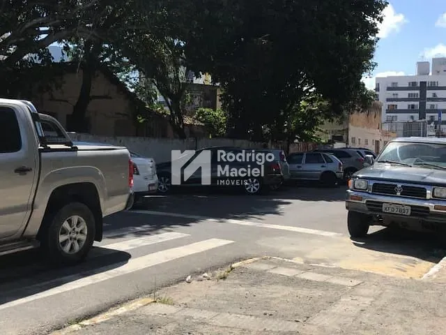 Casa com 427m² 4 quartos e 2 banheiros, à venda, no bairro Casa Caiada em Olinda